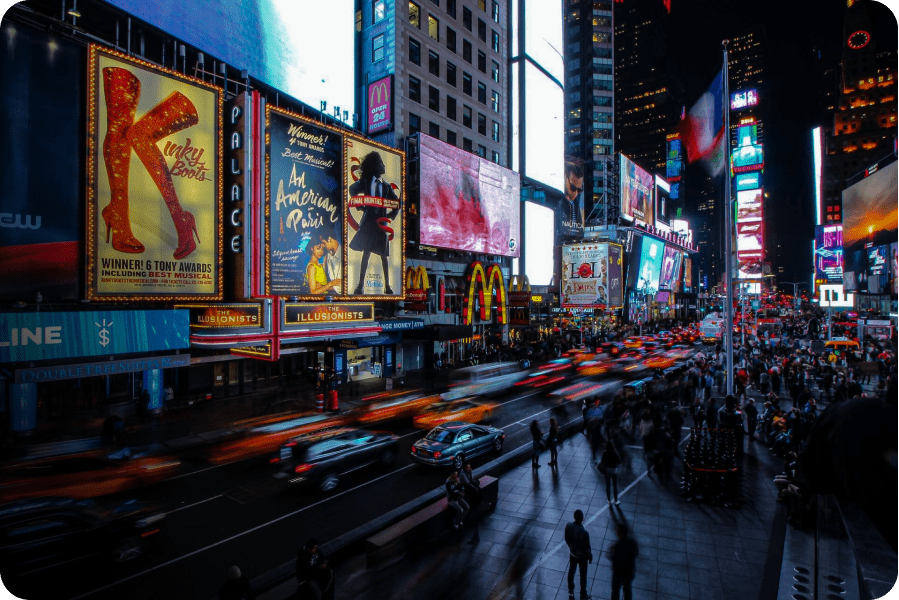 Outdoor-digital-signage