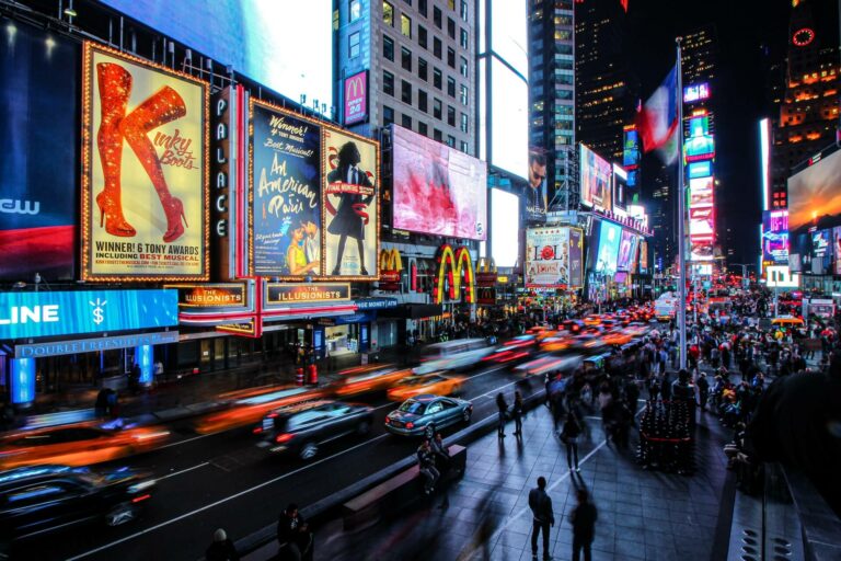 Outdoor Digital Signage Singapore, UK, Canada